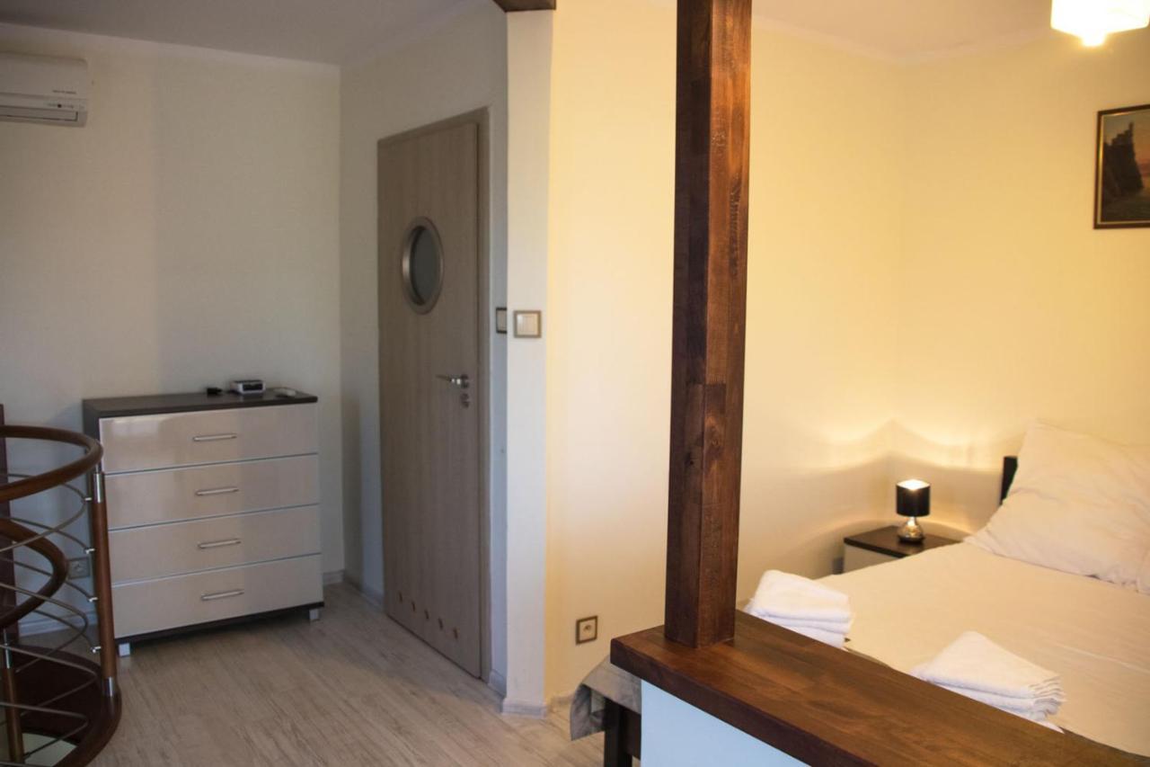 Willa Laura Rowy - Apartamenty Nad Morzem Exterior foto